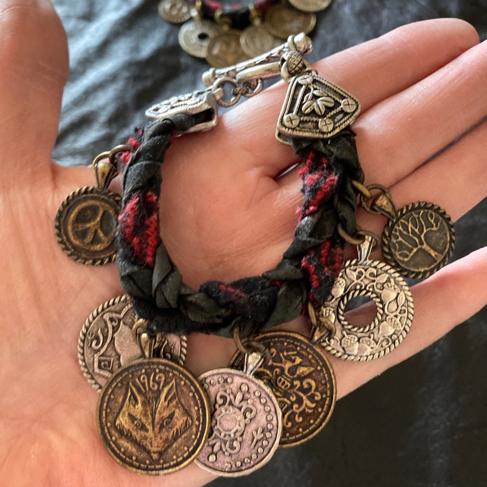 Vintage lucky bracelet